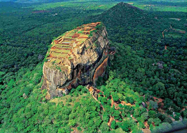 Sigiriya1.jpg