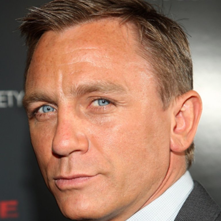 daniel-craig-201264-2-402.jpg