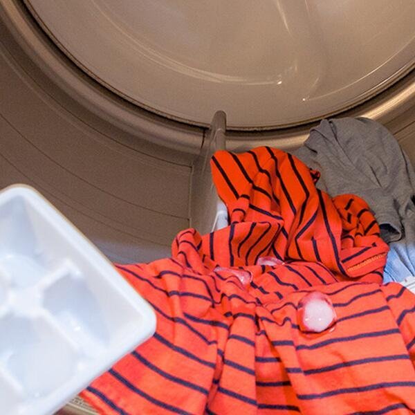 dryer-wrinkles-ice-cubes.jpg