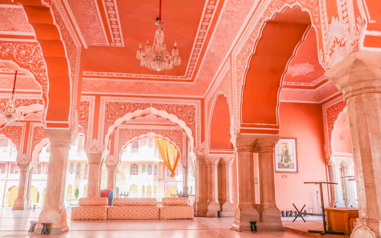 city palace jaipur8.jpg