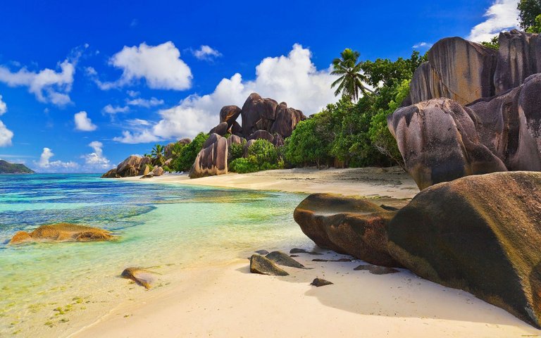 2ba Discover Anse Source D'Argent in Seychelles, a piece of paradise on earth.jpg