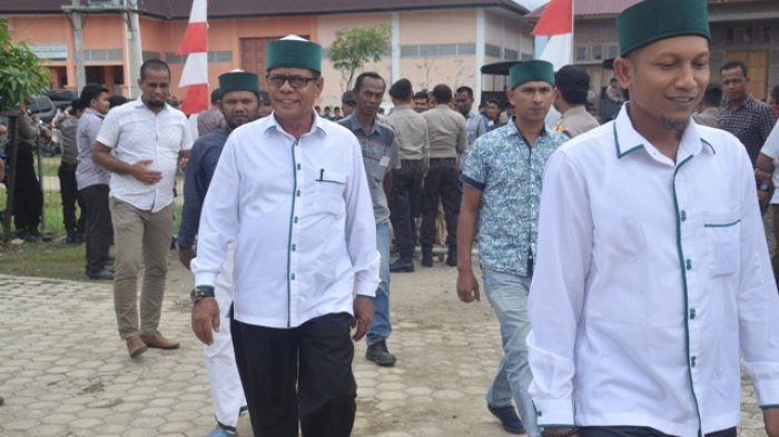 tgk-muhib-yusuf-uibrahim-mendaftar-ke-kip_20180109_195142.jpg