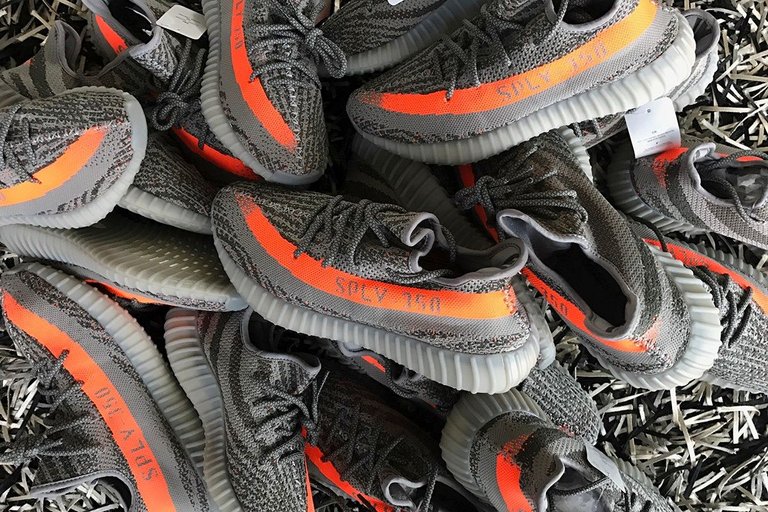 v-johnson-houston-sneaker-reseller-yeezy-350-v2-2016-1.jpg