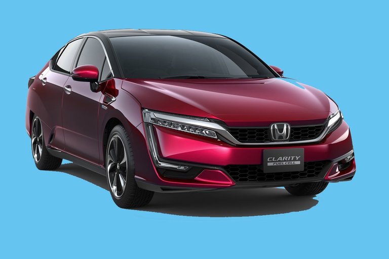 2-honda-will-begin-leasing-its-fuel-cell-car-the-honda-clarity-in-california-by-the-end-of-2016.jpg