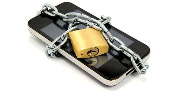 8-Mobile-Security-Tips-Is-My-Smartphone-Protected.jpg
