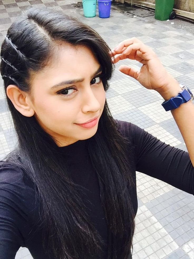 4d682325daf4a80ae8887189cedd469b--niti-taylor-the-gift.jpg