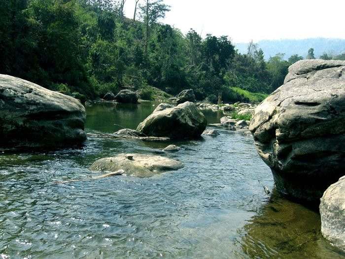 A calm, cool and silent place near Nafakhum.jpg