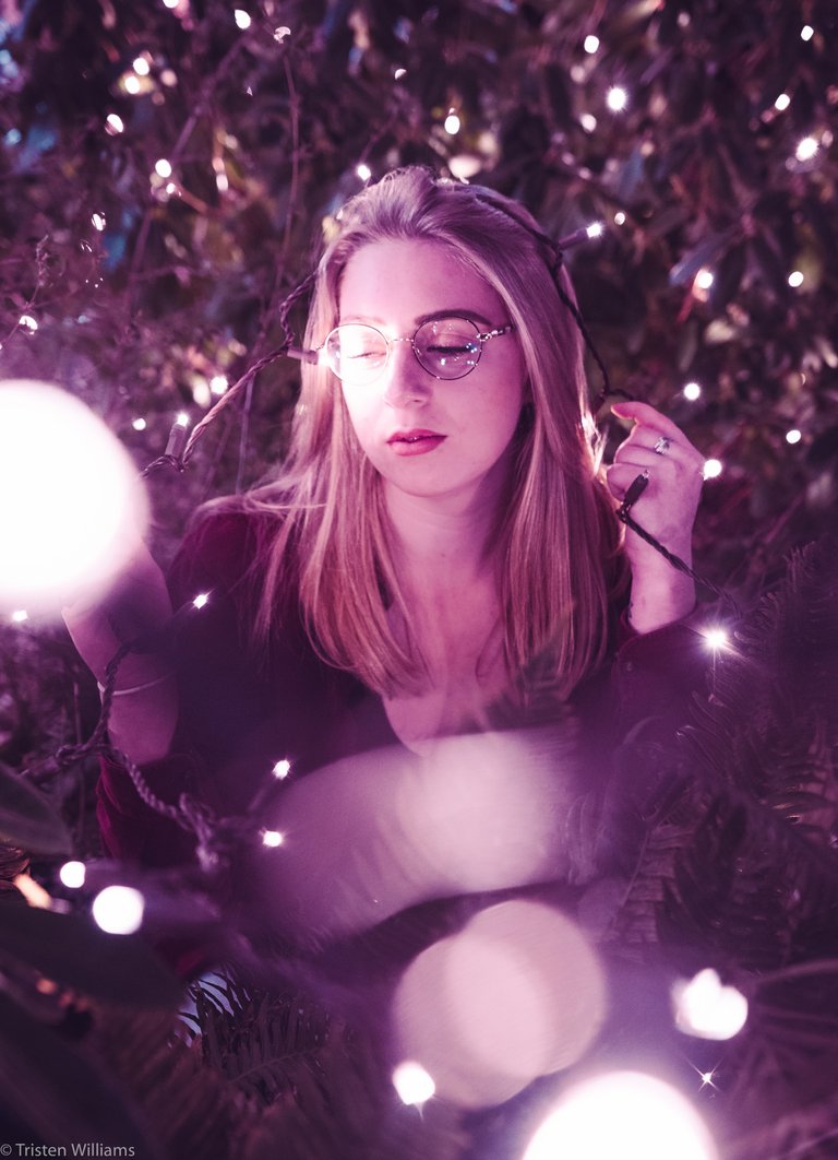 Zoe-Lights-8.jpg