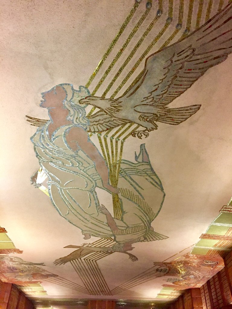 AT&T_Long_Distance_Building_Lobby_Eagle_Ceiling_Mosaic.jpg