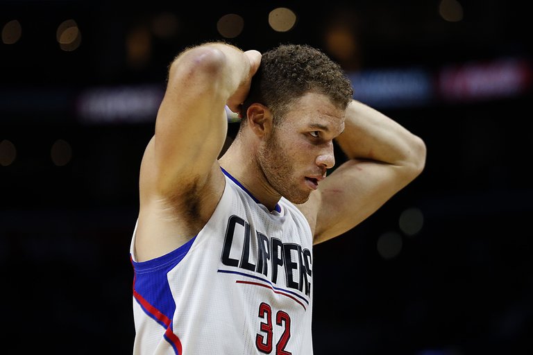 la-sp-cn-clippers-blake-griffin-suspended-20160203.jpg