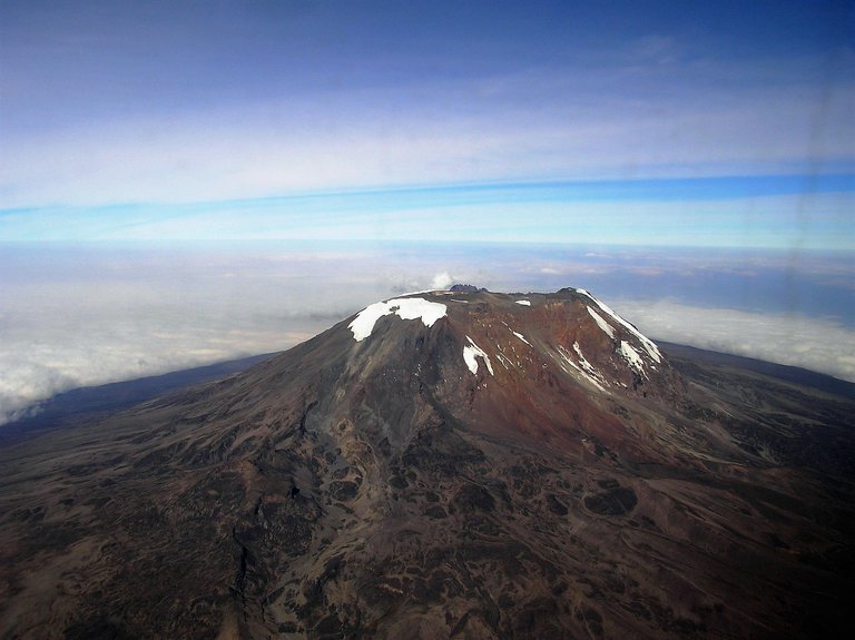 Kilimanjaro July 2005 003.jpg