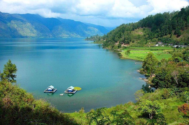 danau-laut-tawar-tempat-wisata-di-aceh-tengah-yopie-pangkey-1.jpg