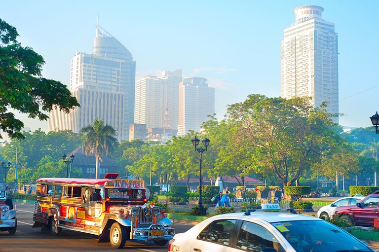 Manila-Philippines-shutterstock_172798067.jpg