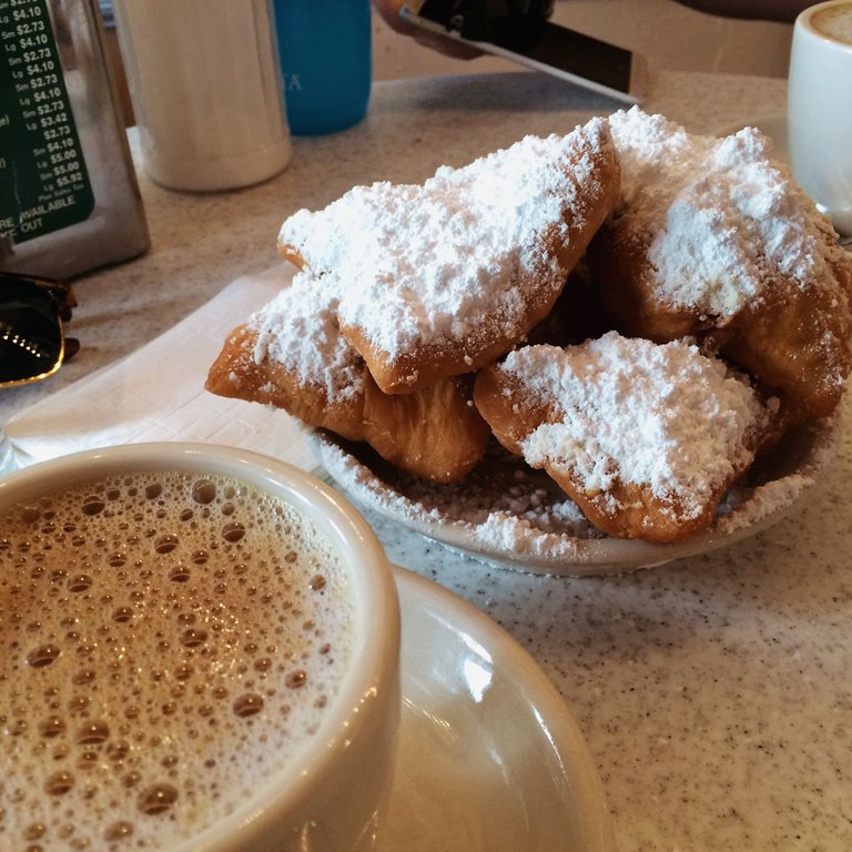 cafe du monde.jpg