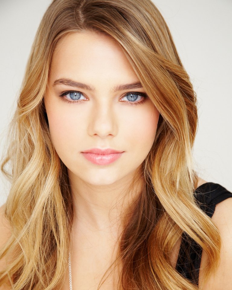 Indiana Evans – Australia.jpg