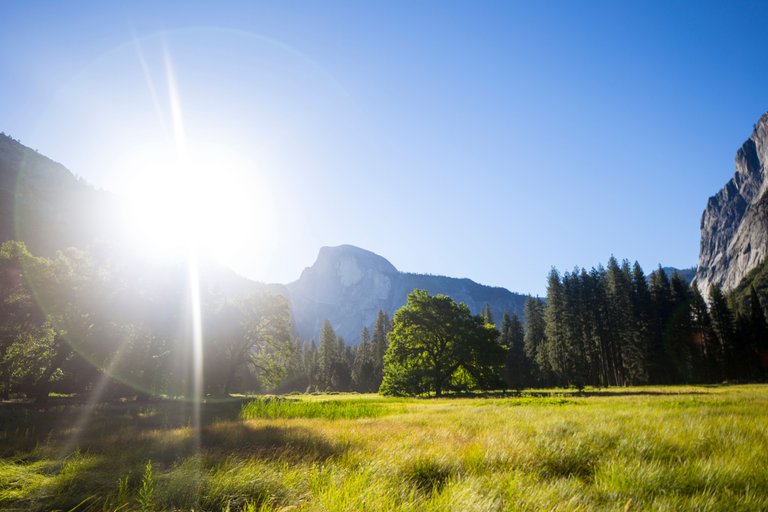 yose-halfdome.jpg