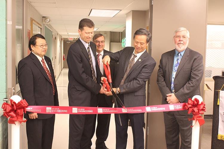 ribbon cutting.jpg