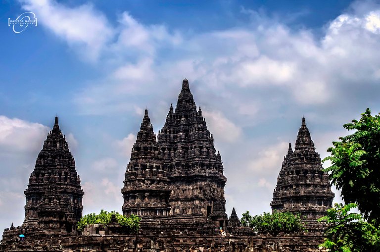 Prambanan.jpg