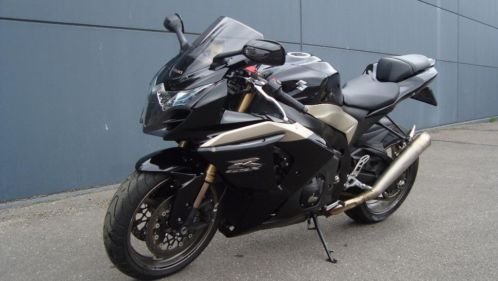 Suzuki-gsxr-1000-k9-black-edition-nette-staat-33645.jpeg