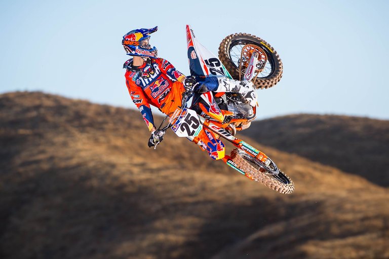 Marvin-Musquin-10.jpg