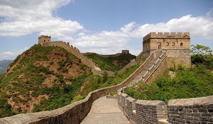 640px-20090529-great-wall-8125.jpg