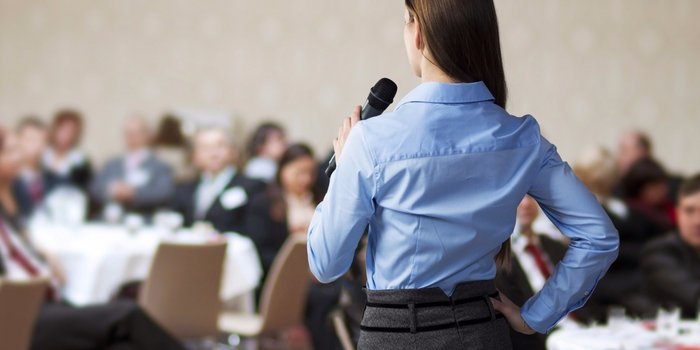 20150720143913-woman-speaking-conference-crowd.jpeg