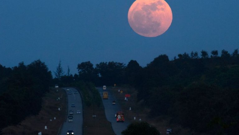 cnn-fg-superluna-1.jpg