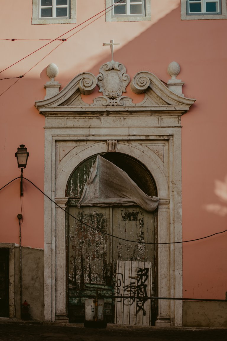 Lisbon-3.jpg