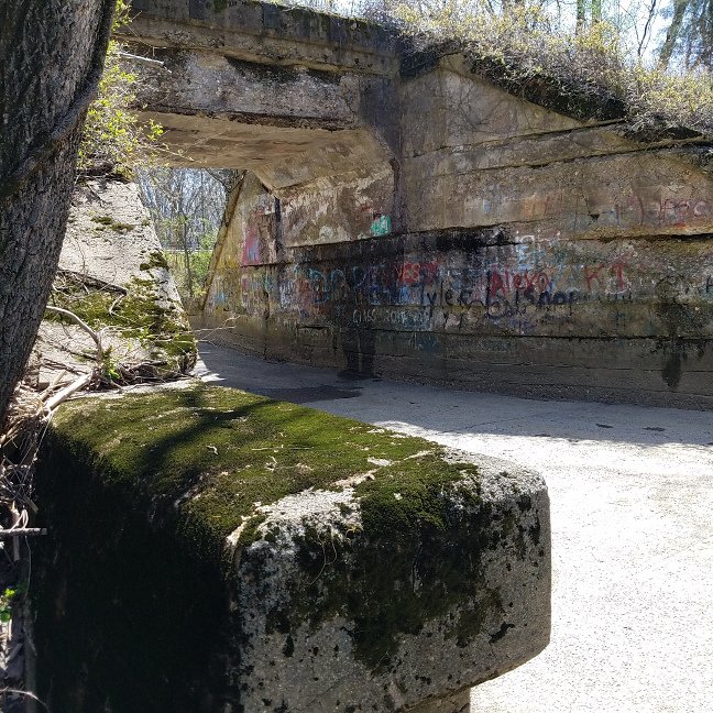  Southern view of Eastern rail overpass arm