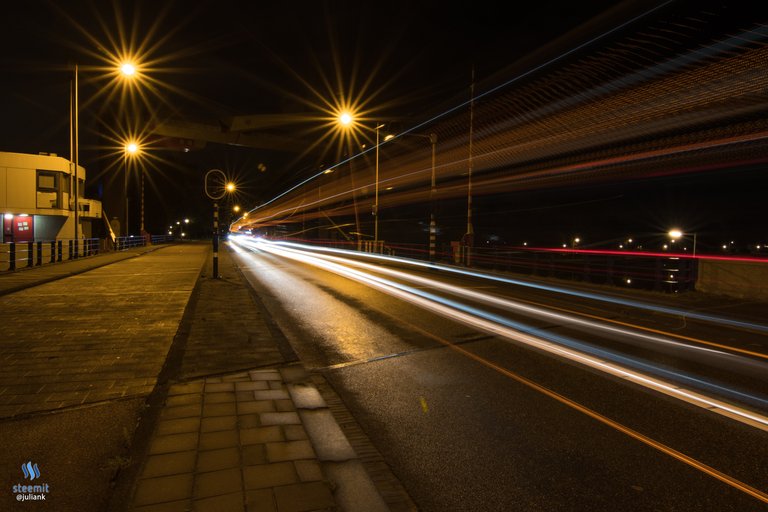 amsterdam_bridge_longexposure2.jpg