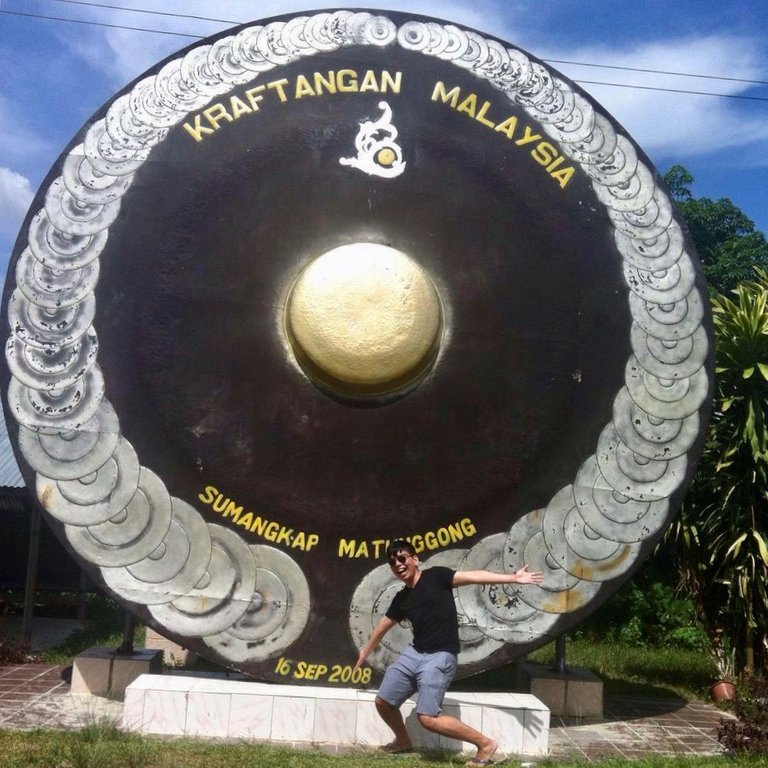 big ass gong.jpg