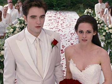 f481d2060edcd6e61d51bc5d3b71dd6d--bella-and-edward-wedding-jacob-black.jpg