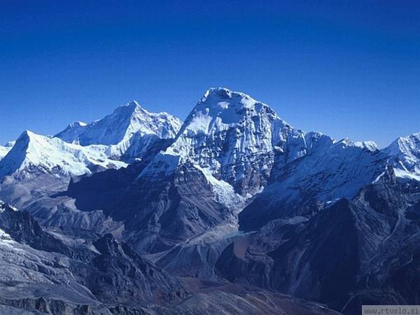 makalu_show.jpg