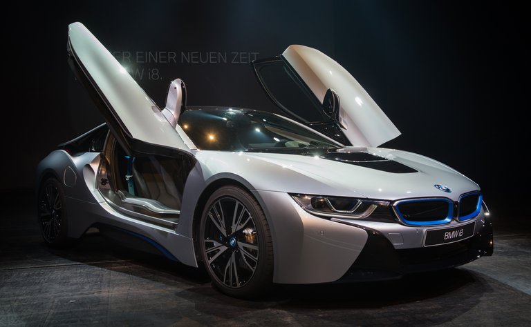 bmw i8.jpg