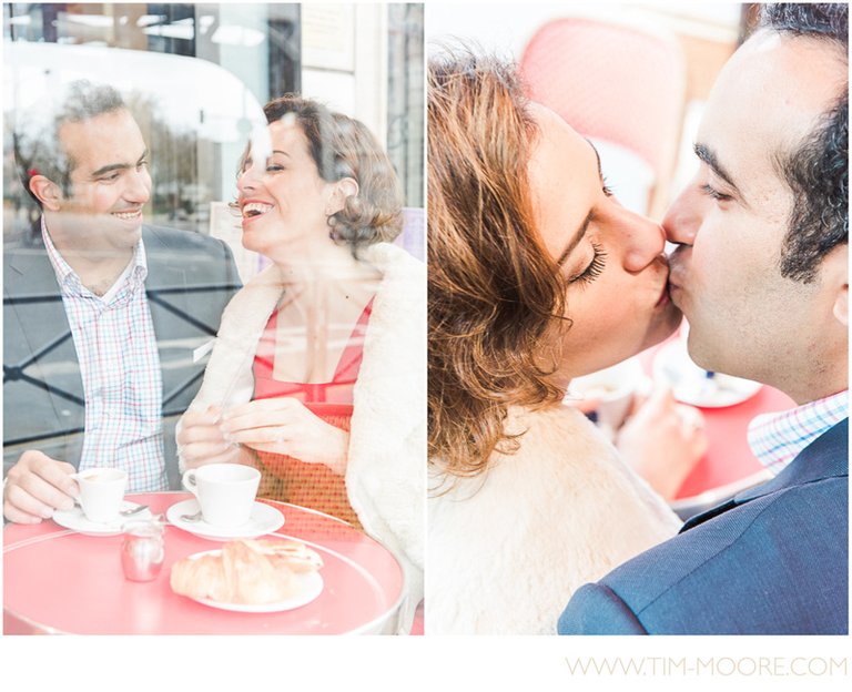 Paris-Photographer---Kissing-in-a-cute-little-Parisian-café.jpg