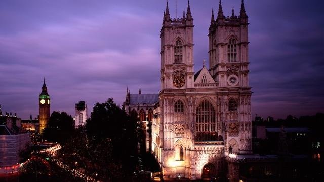 westminster-abbey-abbey-night-58b82933bdb48354a41a01f30eeb7767.jpg