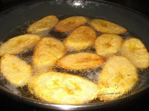 frying-plantain-pan.jpg