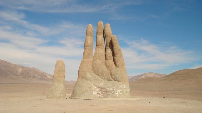 other-hand-cool-random-stuff-fingers-blue-sky-thumb-desert-high-resolution-1920x1080.jpg