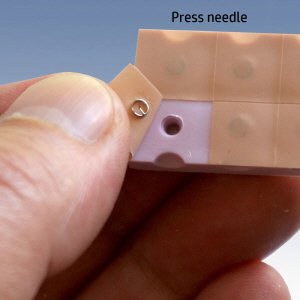press_needle_02.jpg