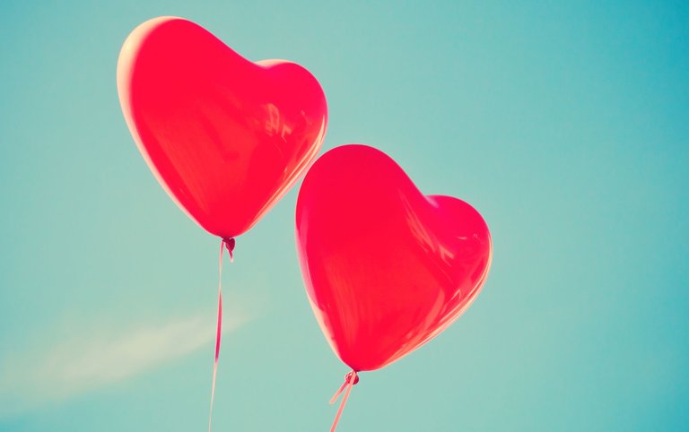 love-hearts-balloon.jpg