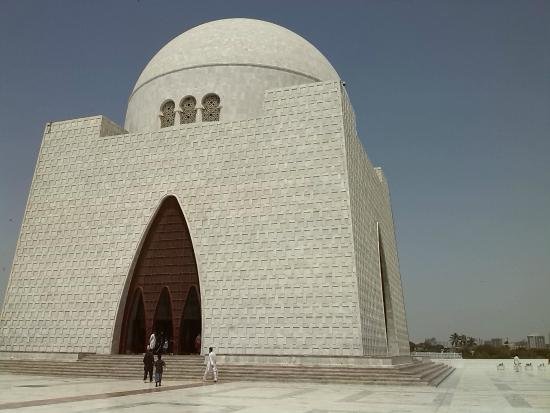 mazar-e-quaid.jpg