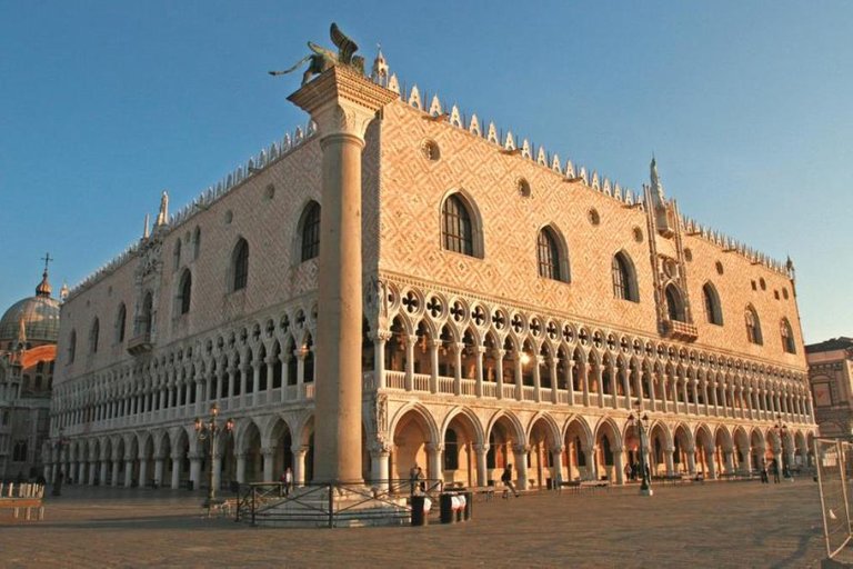 Palazzo Ducale.jpg