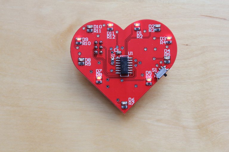 1513009556Electronic__Heart.jpg