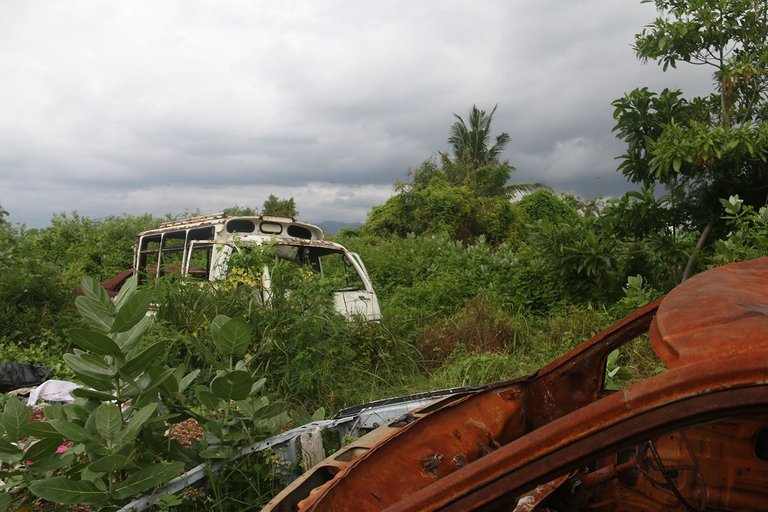 Sebuah Mobil YangTerkena Tsunami 13 Tahun Lalu.jpg