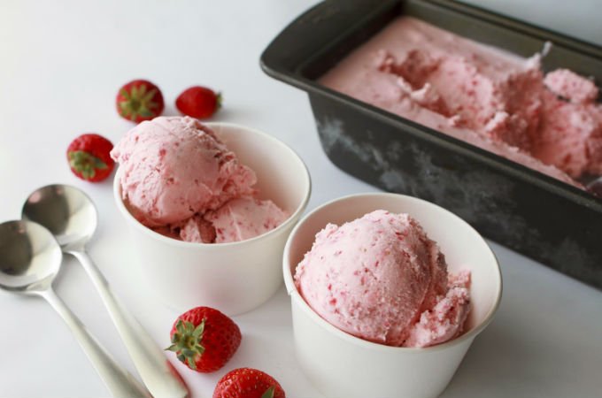 Strawberry-Ice-Cream-2.jpg