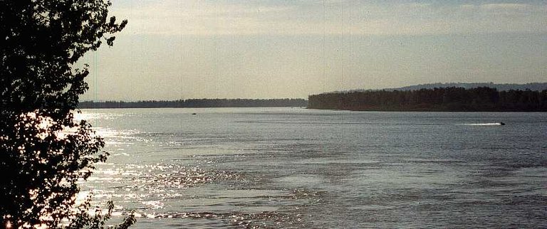 1999_ColumbiaRiver4_ws.JPG