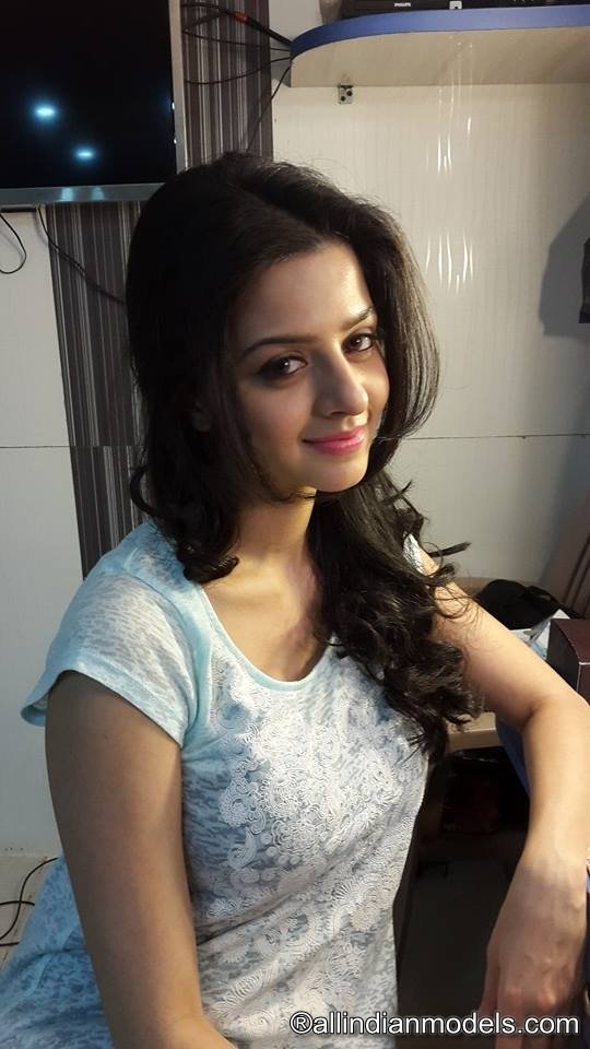 watermarked-vedhika-hot-sexy (20).jpg