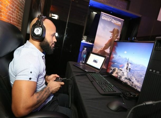 Demetrious-Johnson-twitch.jpg