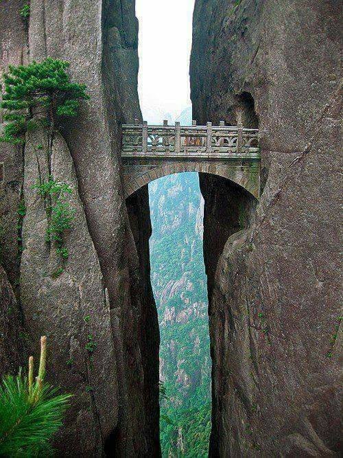 El puente de los inmortales, en China..jpg