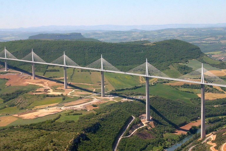 ViaducdeMillau_france-1024x682.jpg